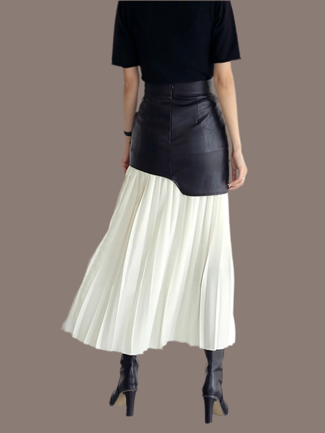 Juxtaposition High Rise Skirt